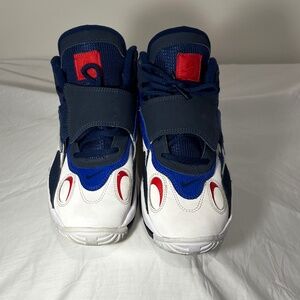 Nike Youth Size 7Y Air Max Speed Turf Giants Training Shoes White/Red/Blue